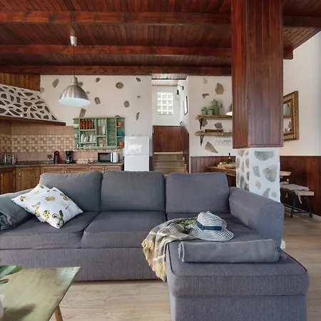 Βίλα Vina Maria *